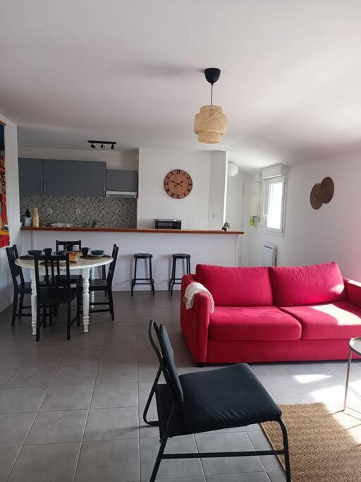 La Casa Inca - 3 Pieces Avec Parking A Proximite Du Tram Apartment